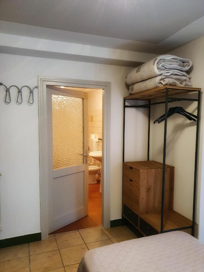 B&B Il Pettirosso Malonno Exterior photo