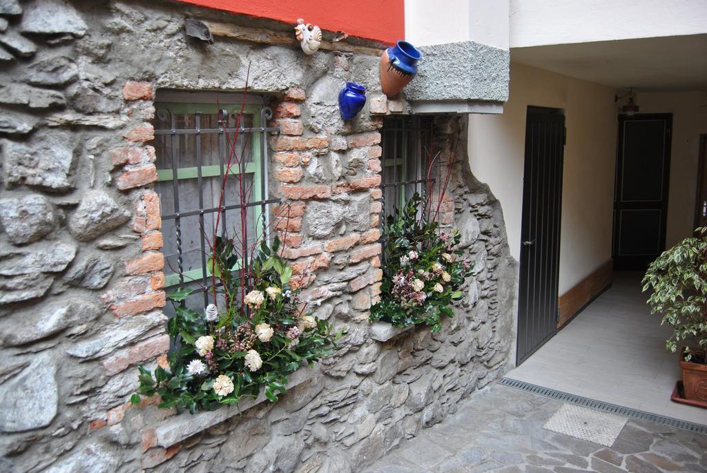 B&B Il Pettirosso Malonno Exterior photo