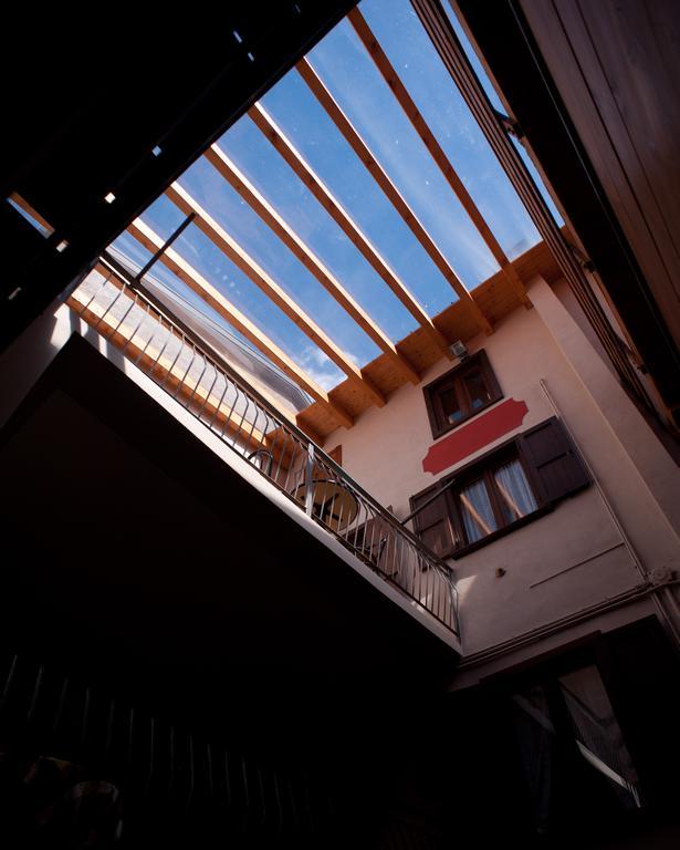 B&B Il Pettirosso Malonno Exterior photo